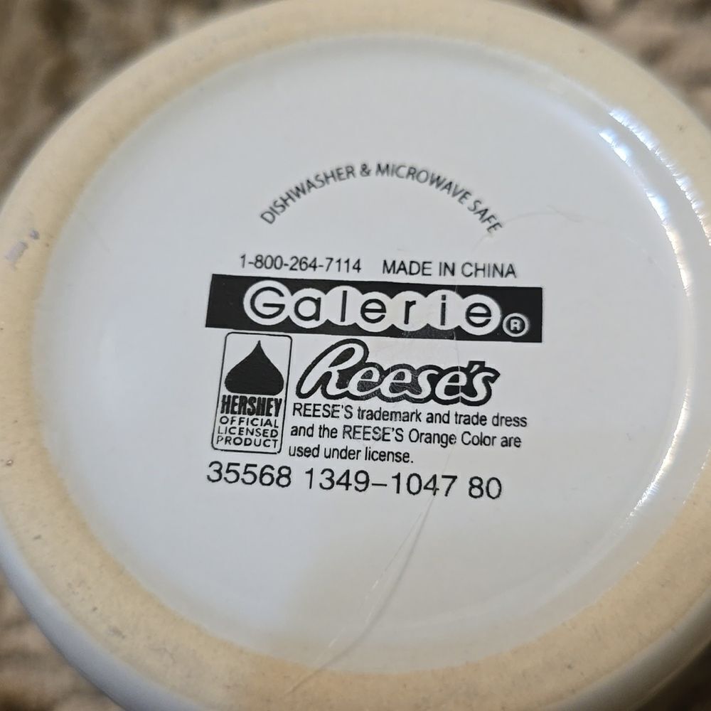 New Reese's Candy Coffee Mug‎ Dishwasher Safe - Picture 4 of 4
